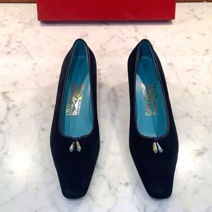 Salvatore Ferragamo Black Suede Turquoise Tassles size 6.5 - New